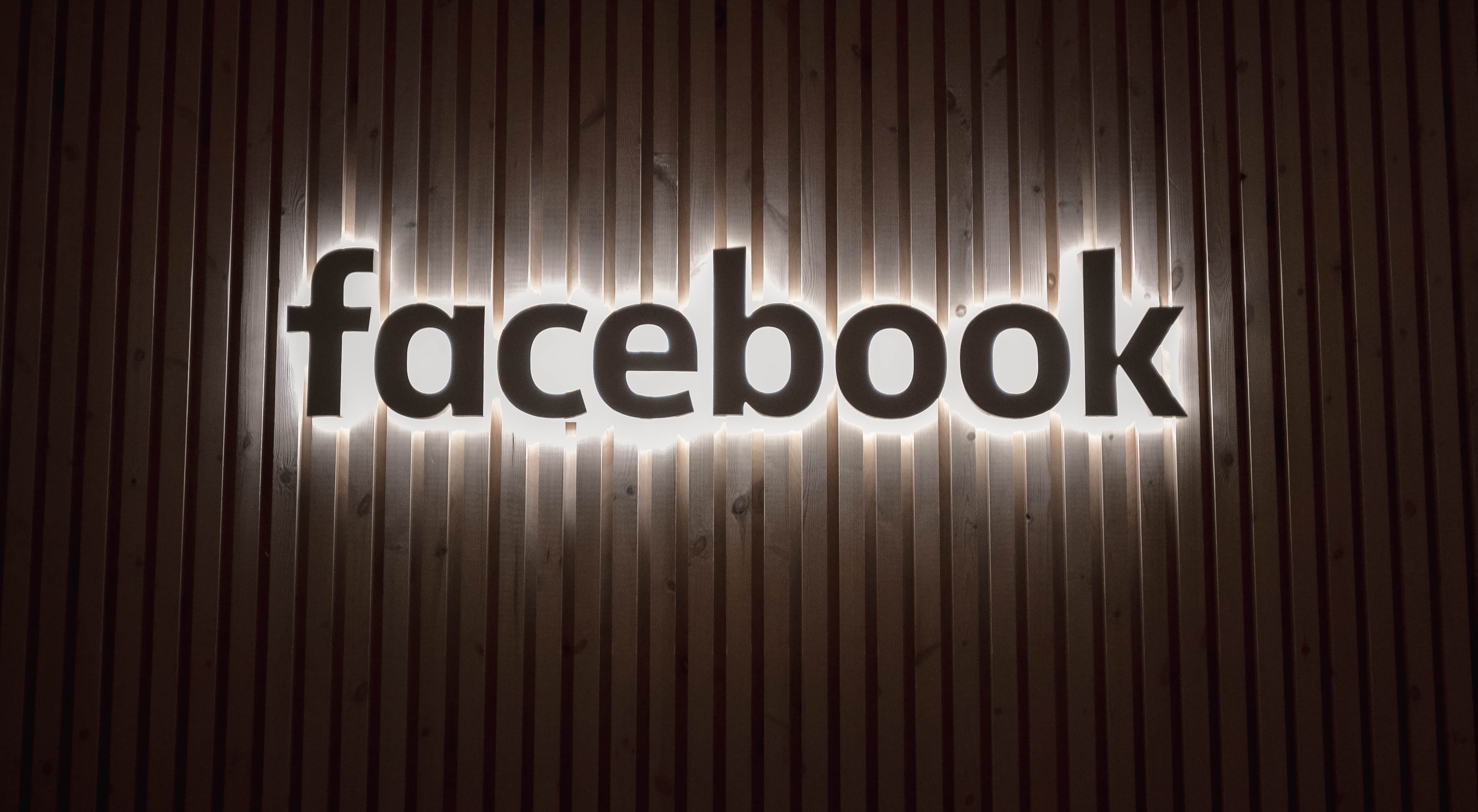 New Facebook Ads feature will boost or ban your page depending on customer feedback score #marketing #social-media #sales